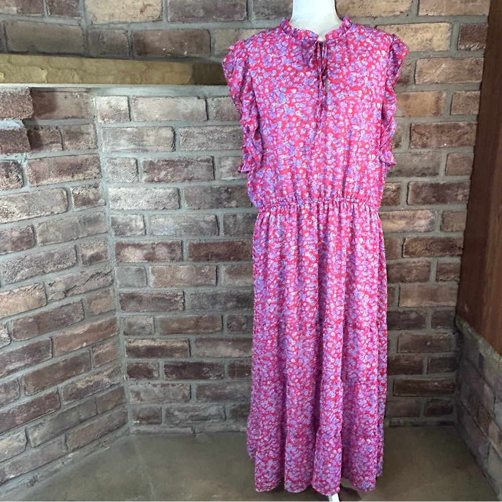 Black Tape Peasant Red and Periwinkle Floral Pattern Maxi Dress